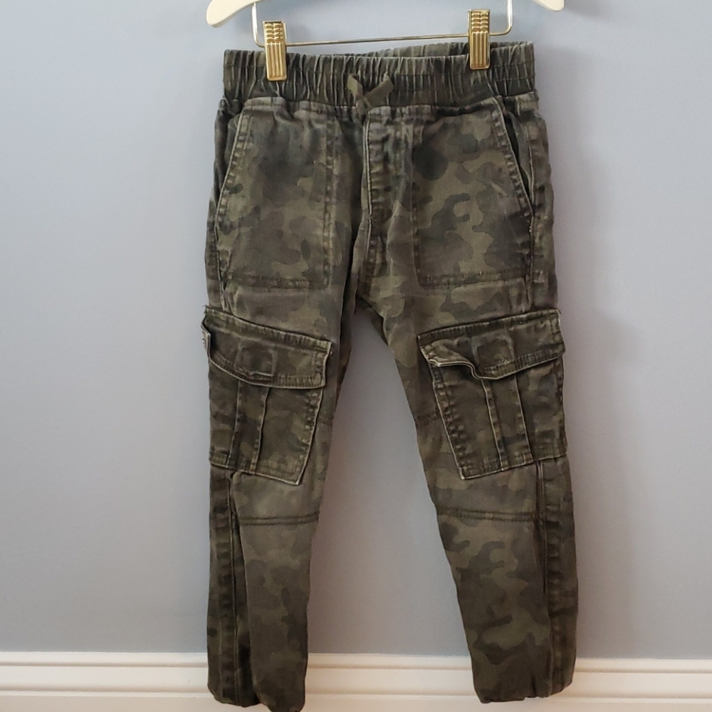 Joe's Jean's Camo Jeggings Size 6
